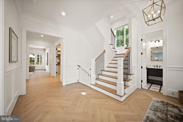 3115 N PEARY ST, Arlington, VA 22207