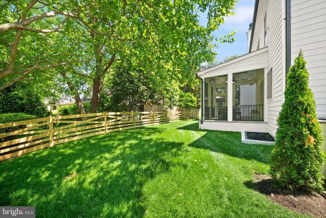 3115 N PEARY ST, Arlington, VA 22207