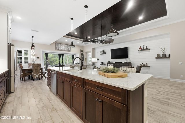 498 FRESHWATER Drive, St. Johns, FL 32259