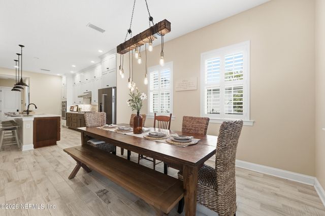 498 FRESHWATER Drive, St. Johns, FL 32259