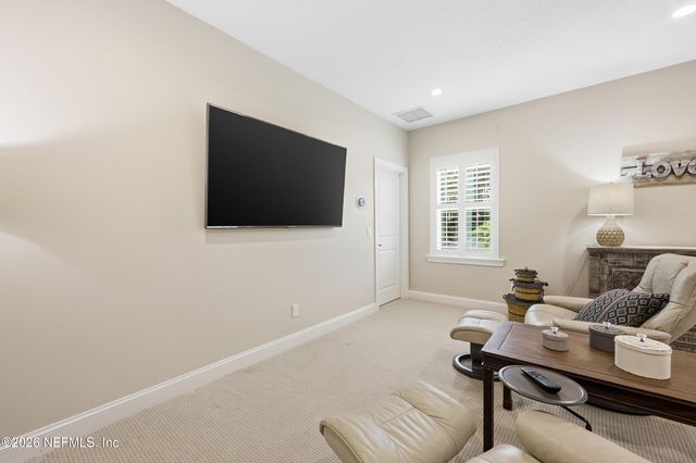 498 FRESHWATER Drive, St. Johns, FL 32259