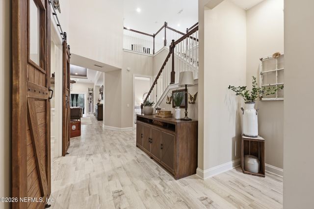 498 FRESHWATER Drive, St. Johns, FL 32259