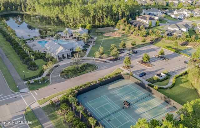 498 FRESHWATER Drive, St. Johns, FL 32259