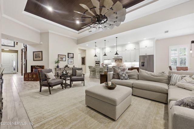 498 FRESHWATER Drive, St. Johns, FL 32259