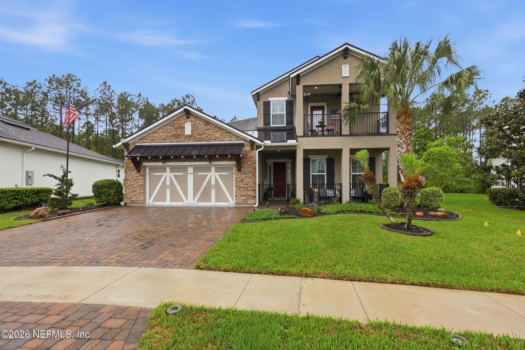 498 FRESHWATER Drive, St. Johns, FL 32259