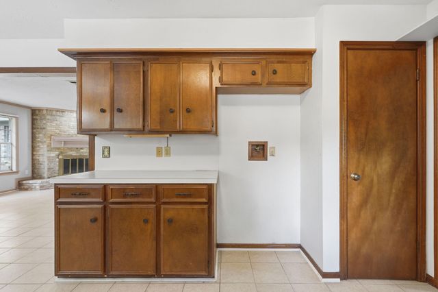 2111 Riverlawn Drive, Houston, TX 77339