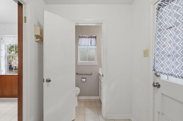 2111 Riverlawn Drive, Houston, TX 77339