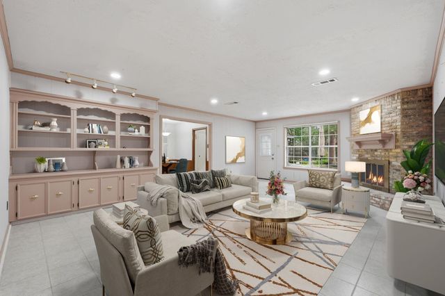 2111 Riverlawn Drive, Houston, TX 77339