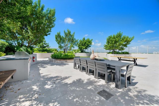 3034 OAK Avenue 503, Miami, FL 33133