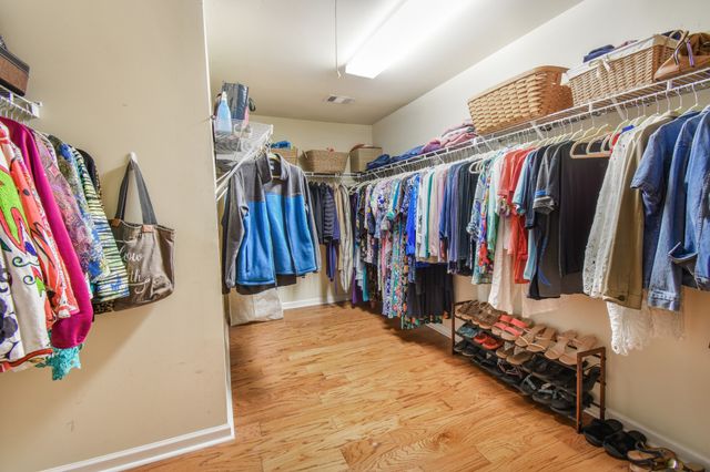 304 Forest Bend Dr, Mount Juliet, TN 37122