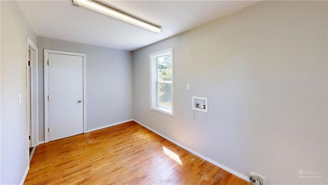 306 S Parrott Drive, Huntsville, AR 72740