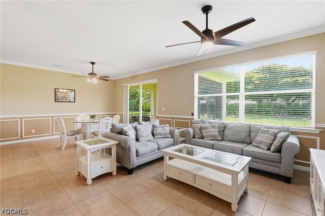 2506 Blackburn CIR, Cape Coral, FL 33991