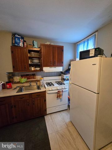 993 E SANGER ST, Philadelphia, PA 19124