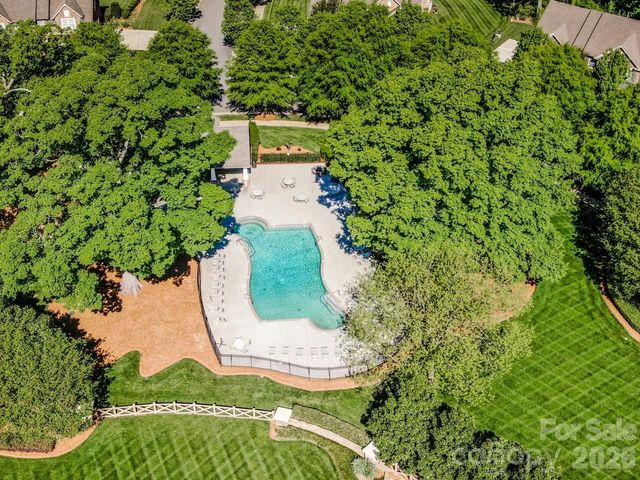 126 Northbridge Drive, Mooresville, NC 28115