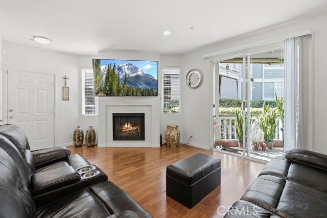 10361 Garden Grove Blvd 12, Garden Grove, CA 92843