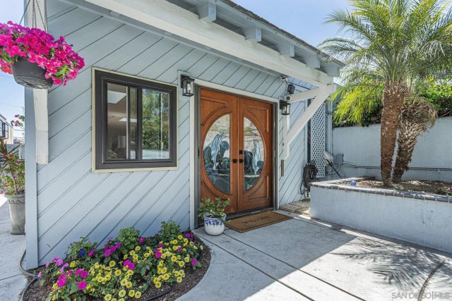 221 B Ave, Coronado, CA 92118