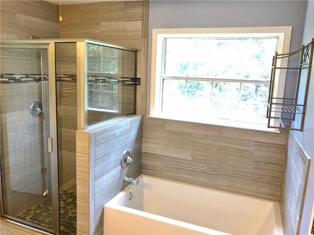 3354 Roundfield Circle, Duluth, GA 30096