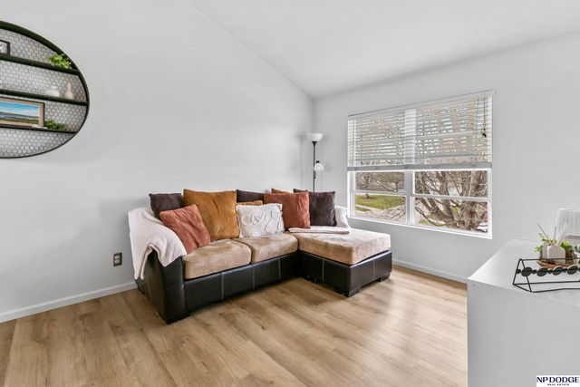 7923 S 157th Avenue, Omaha, NE 68136