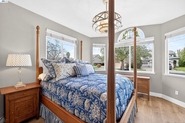 6433 Owl Way, Livermore, CA 94551