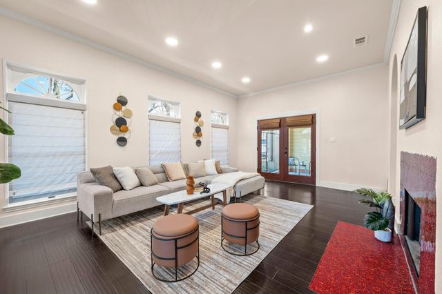 1501 W 6th ST, Austin, TX 78703