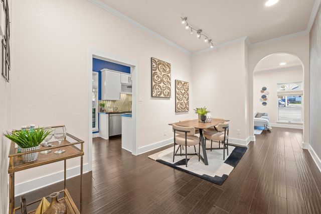 1501 W 6th ST, Austin, TX 78703