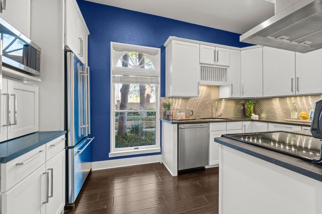 1501 W 6th ST, Austin, TX 78703