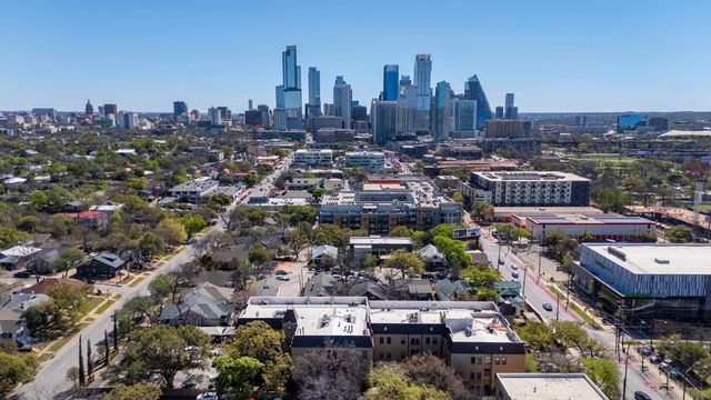 1501 W 6th ST, Austin, TX 78703