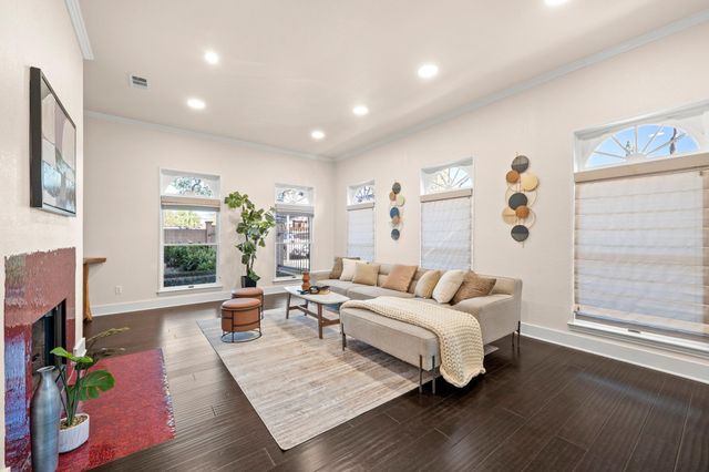 1501 W 6th ST, Austin, TX 78703