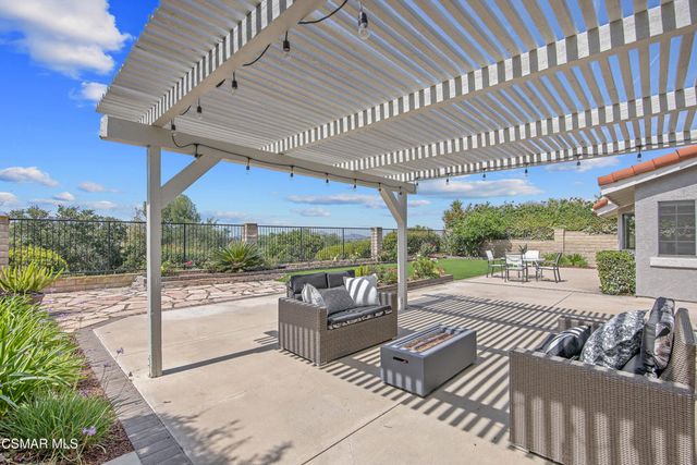 1660 Shadow Oaks Place, Thousand Oaks, CA 91362