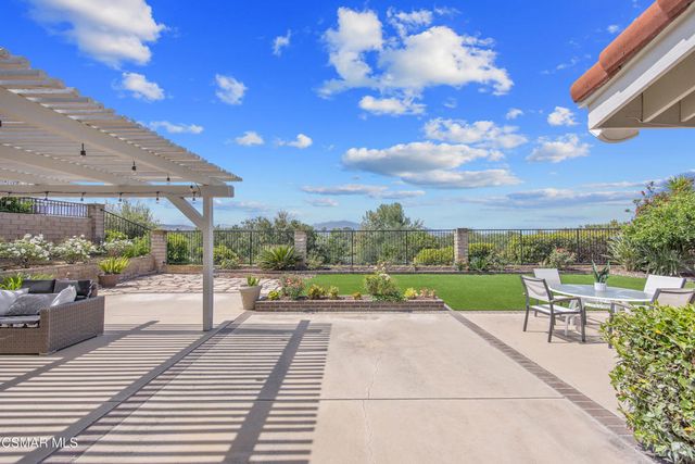 1660 Shadow Oaks Place, Thousand Oaks, CA 91362