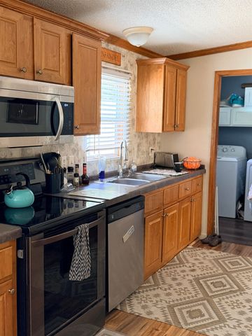 3247 Red Bird Ln., Myrtle Beach, SC 29588
