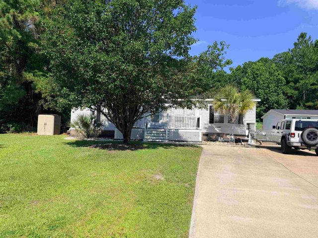 3247 Red Bird Ln., Myrtle Beach, SC 29588