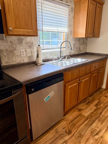3247 Red Bird Ln., Myrtle Beach, SC 29588