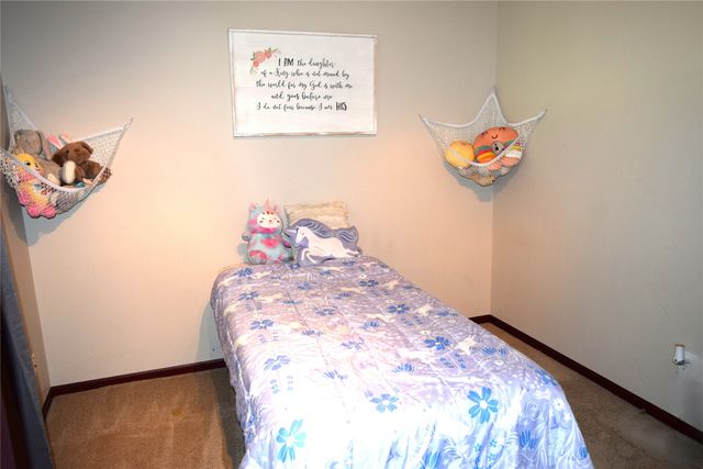 400 S Pleasant Hill Boulevard, Pleasant Hill, IA 50327