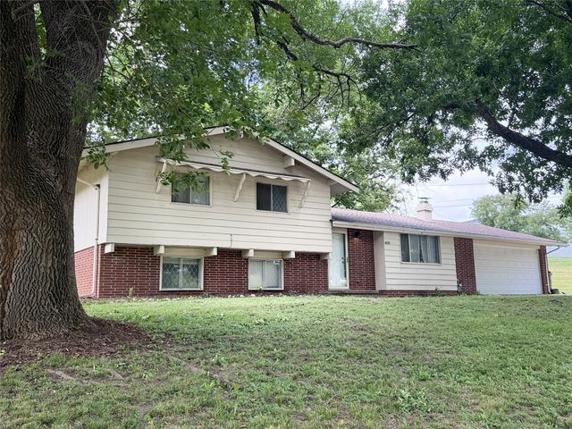 400 S Pleasant Hill Boulevard, Pleasant Hill, IA 50327