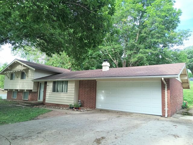 400 S Pleasant Hill Boulevard, Pleasant Hill, IA 50327