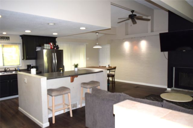 400 S Pleasant Hill Boulevard, Pleasant Hill, IA 50327