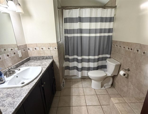 400 S Pleasant Hill Boulevard, Pleasant Hill, IA 50327