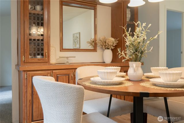 10794 Halloran Road, Bow, WA 98232