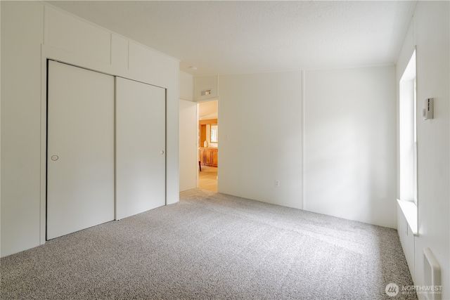 10794 Halloran Road, Bow, WA 98232