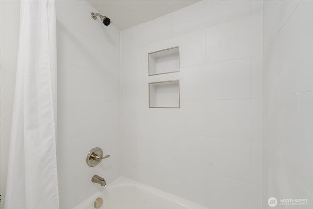 10794 Halloran Road, Bow, WA 98232