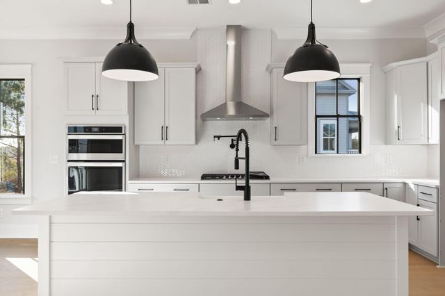 1114 Theodore Brunson Road, Awendaw, SC 29429