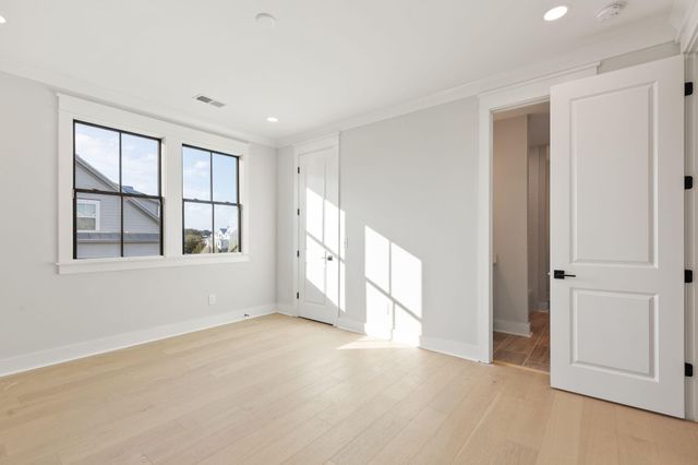 1114 Theodore Brunson Road, Awendaw, SC 29429