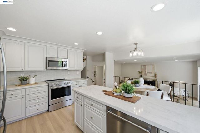 40684 Mission Blvd, Fremont, CA 94539