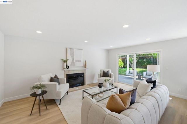40684 Mission Blvd, Fremont, CA 94539