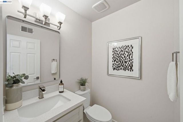 40684 Mission Blvd, Fremont, CA 94539