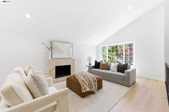 40684 Mission Blvd, Fremont, CA 94539