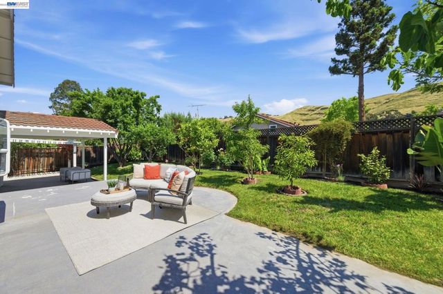 40684 Mission Blvd, Fremont, CA 94539