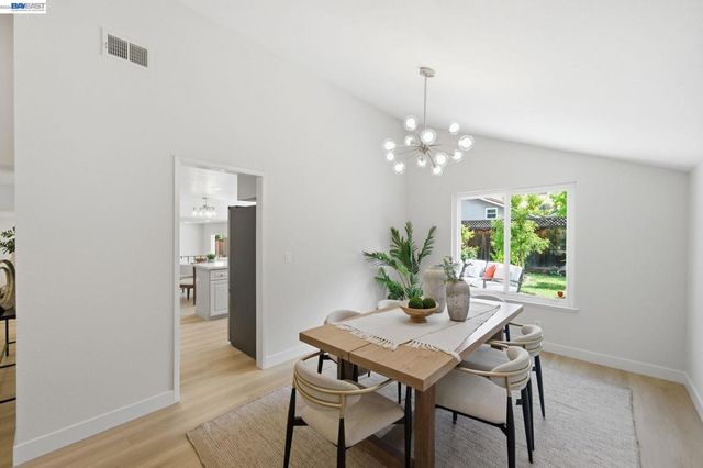 40684 Mission Blvd, Fremont, CA 94539