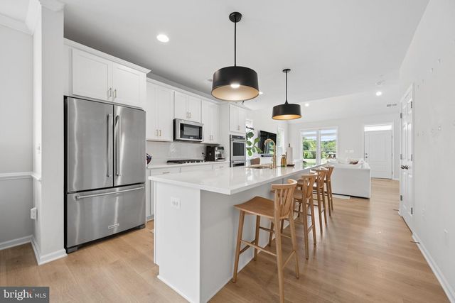 22817 FREDERICK RD, Clarksburg, MD 20871